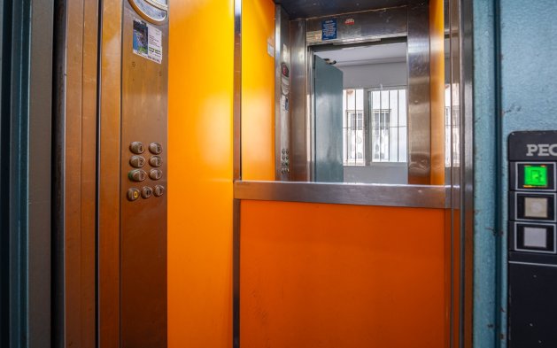 Resale - Studio - Torrevieja