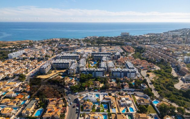 Resale - Apartment / flat - Orihuela Costa