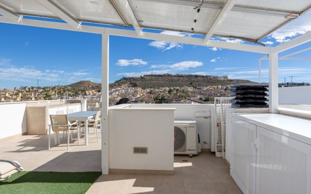 Videresalg - Tosidig - Benijofar