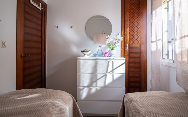 Resale - Bungalow - Torrevieja - Nueva Torrevieja - Aguas Nuevas