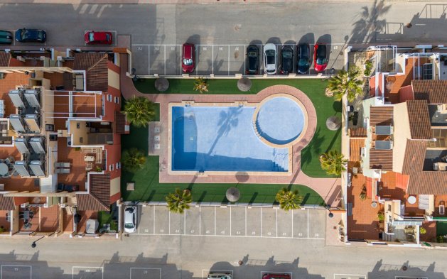 Resale - Bungalow - Torrevieja - Nueva Torrevieja - Aguas Nuevas