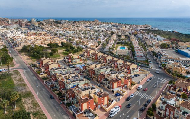 Resale - Bungalow - Torrevieja - Nueva Torrevieja - Aguas Nuevas