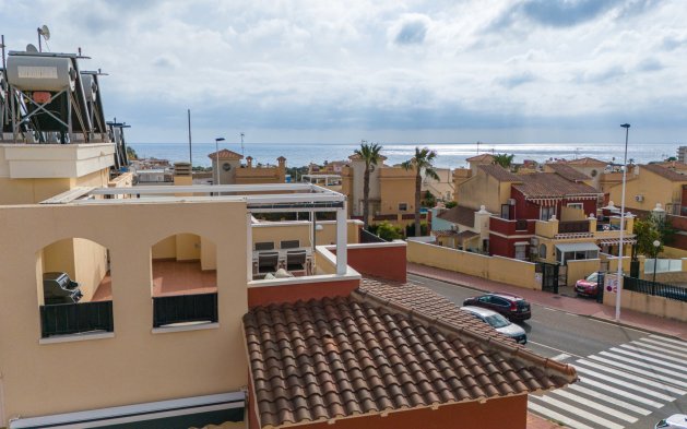 Resale - Bungalow - Torrevieja - Nueva Torrevieja - Aguas Nuevas