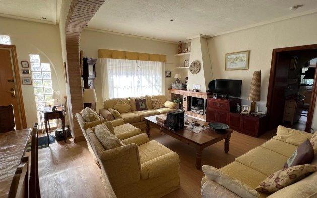 Resale - Villa - Orihuela Costa - Cabo Roig