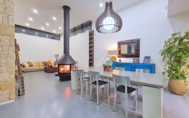 Resale - Villa - Los Alcázares