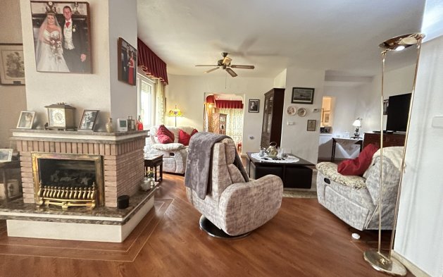 Resale - Villa - Orihuela Costa - Las Ramblas