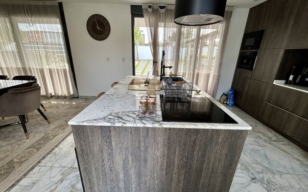 Resale - Villa - Torrevieja - Los Balcones - Los Altos 