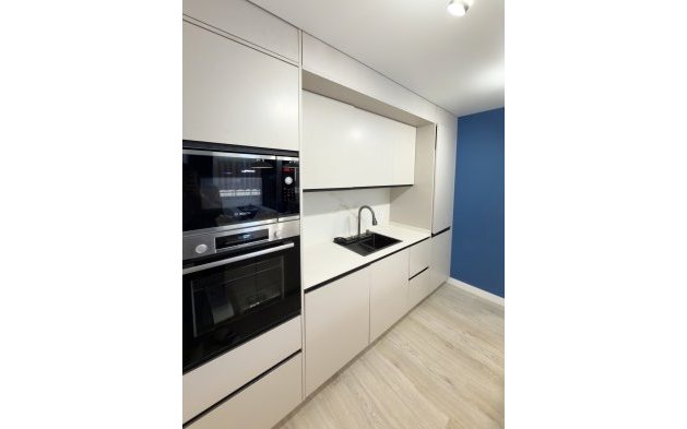 Resale - Apartment / flat - Torrevieja