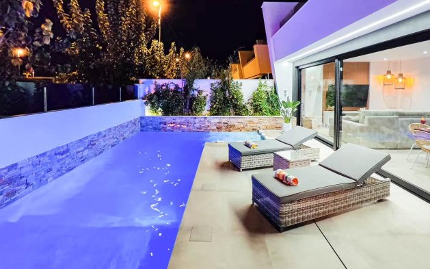 Resale - Duplex - Santiago de la Ribera - zona san blas