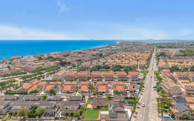 Resale - Villa - Pilar de la Horadada - La Torre de la Horadada