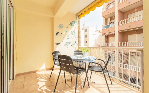 Resale - Apartment / flat - Torrevieja - Playa del Cura
