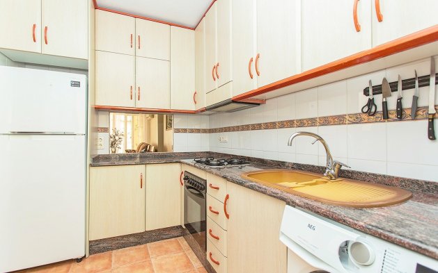 Resale - Apartment / flat - Torrevieja - Playa del Cura