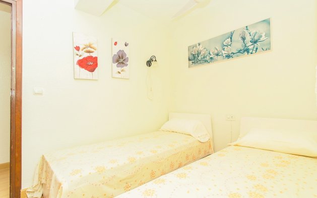 Resale - Apartment / flat - Torrevieja - Playa del Cura