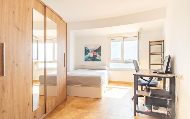 Resale - Apartment / flat - Torrevieja - El Acequión - Los Náufragos