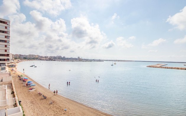 Resale - Apartment / flat - Torrevieja - El Acequión - Los Náufragos