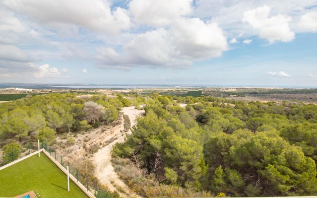 Odsprzedaż - Mieszkanie w bloku - San Miguel de Salinas