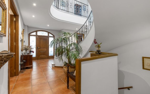 Resale - Villa - Torrevieja - La Veleta