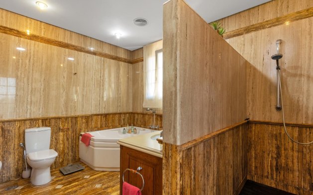 Resale - Villa - Torrevieja - La Veleta