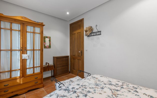 Resale - Villa - Torrevieja - La Veleta