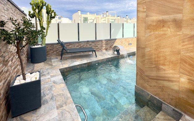 Resale - Villa - Orihuela Costa - Lomas de Cabo Roig