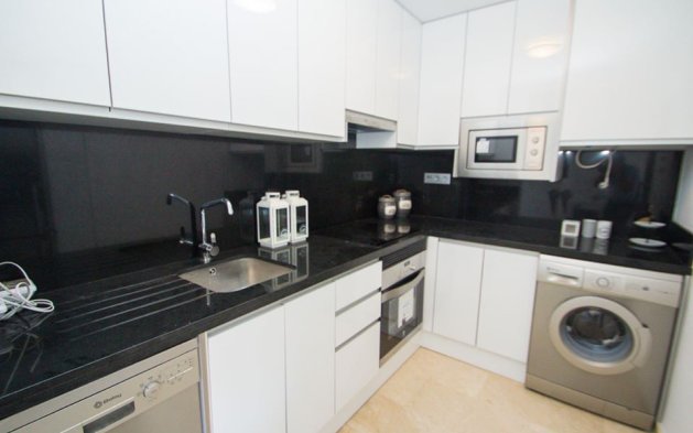 Obra nueva - Apartamento / piso - Res. Las Filipinas