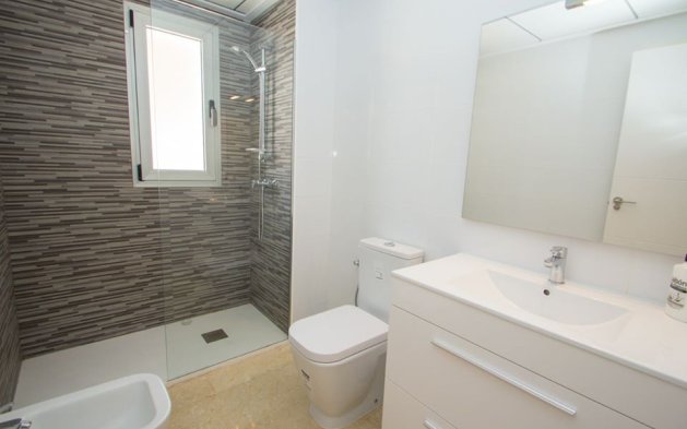 Obra nueva - Apartamento / piso - Res. Las Filipinas