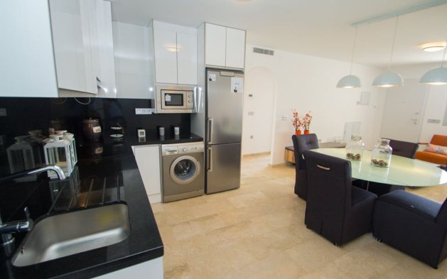 Obra nueva - Apartamento / piso - Res. Las Filipinas