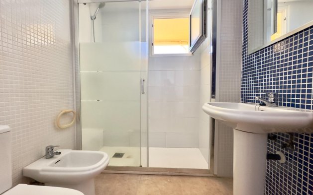 Videresalg - Leilighet / leilighet - La Manga del Mar Menor - Playa del Esparto-Veneziola