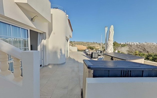 Resale - Villa - Orihuela Costa - Lomas de Cabo Roig