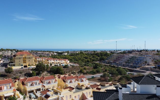 Obra nueva - Apartamento / piso - Res. Las Filipinas