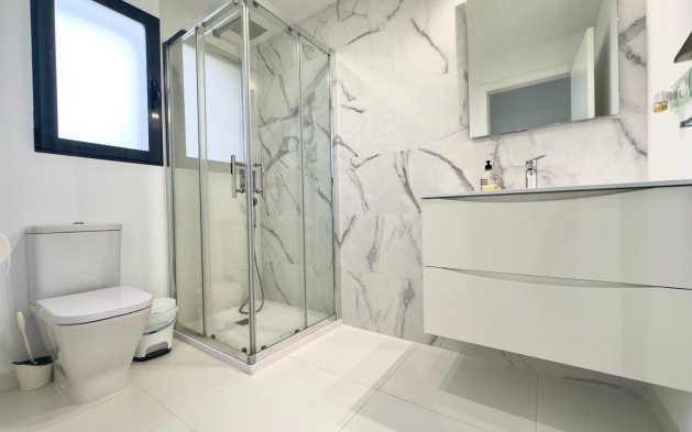 Odsprzedaż - Mieszkanie w bloku - San Miguel de Salinas - Pueblo 9