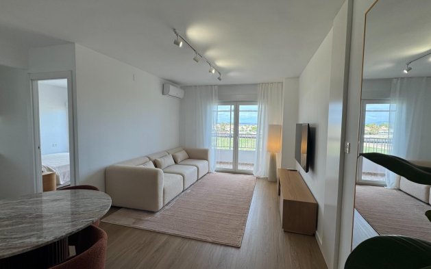 Resale - Apartment / flat - Torrevieja - Punta Prima