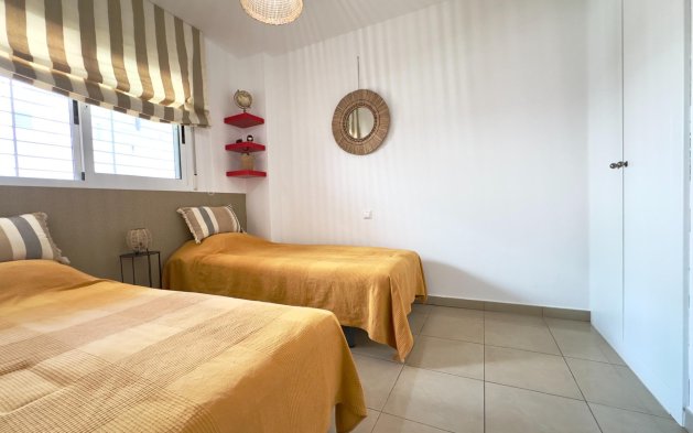 Resale - Apartment / flat - Orihuela Costa - Playa Flamenca
