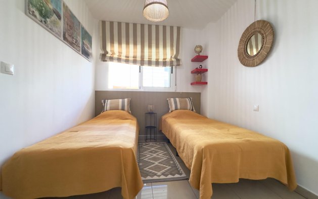 Resale - Apartment / flat - Orihuela Costa - Playa Flamenca