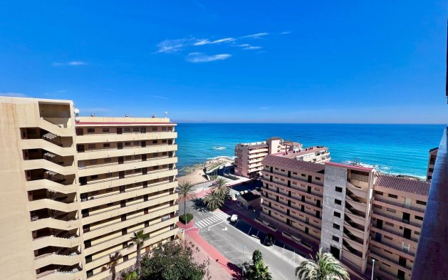 Resale - Apartment / flat - Torrevieja - Cabo cervera