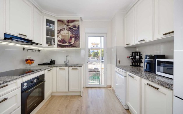 Videresalg - Tosidig - Torrevieja