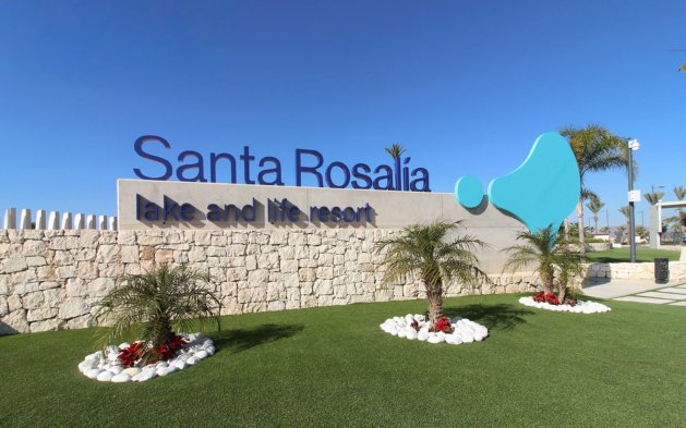 Resale - Townhouse - Santa Rosalía