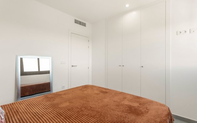 Resale - Townhouse - Santa Rosalía