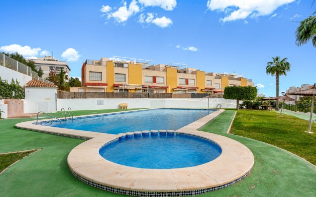 Perpardavimas - Dvipusis - Orihuela Costa - Villamartín