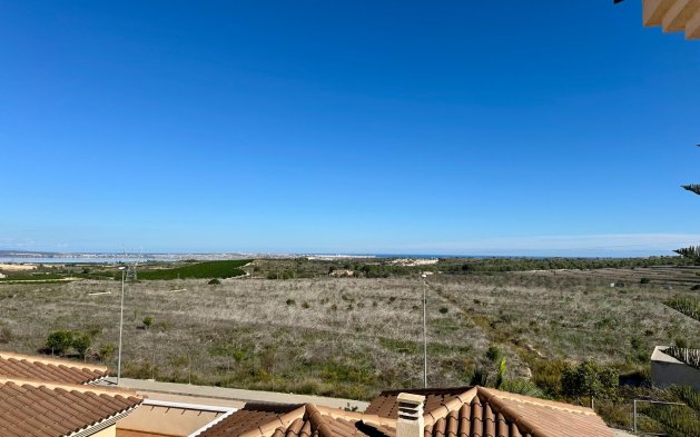 Resale - Semi - San Miguel de Salinas - Residencial los flamencos