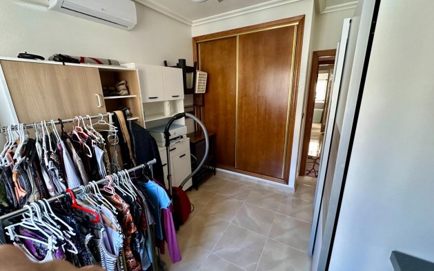 Resale - Semi - San Miguel de Salinas - Residencial los flamencos