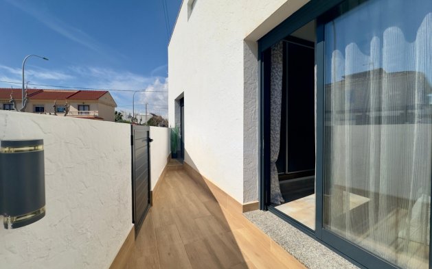 Resale - Villa - Pilar de la Horadada - Torre de la Horadada