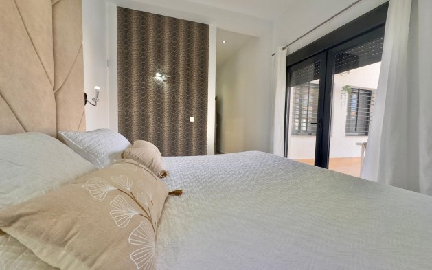 Resale - Villa - Pilar de la Horadada - Torre de la Horadada