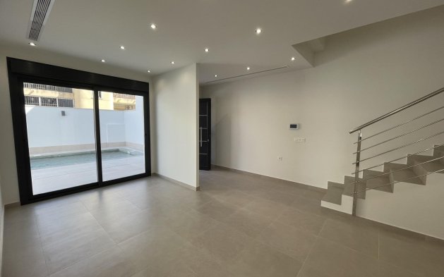 Nowy budynek - Villa - Almoradí