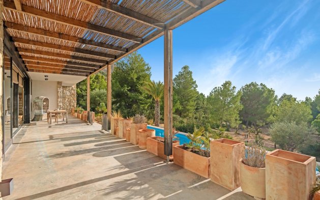 Resale - Villa - Busot