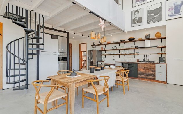 Resale - Villa - Busot