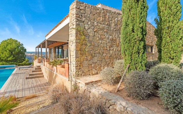 Resale - Villa - Busot