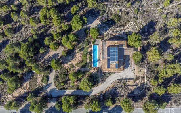 Resale - Villa - Busot