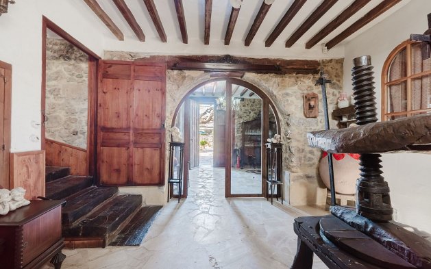 Resale - Villa - Orihuela