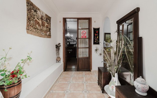 Resale - Villa - Orihuela